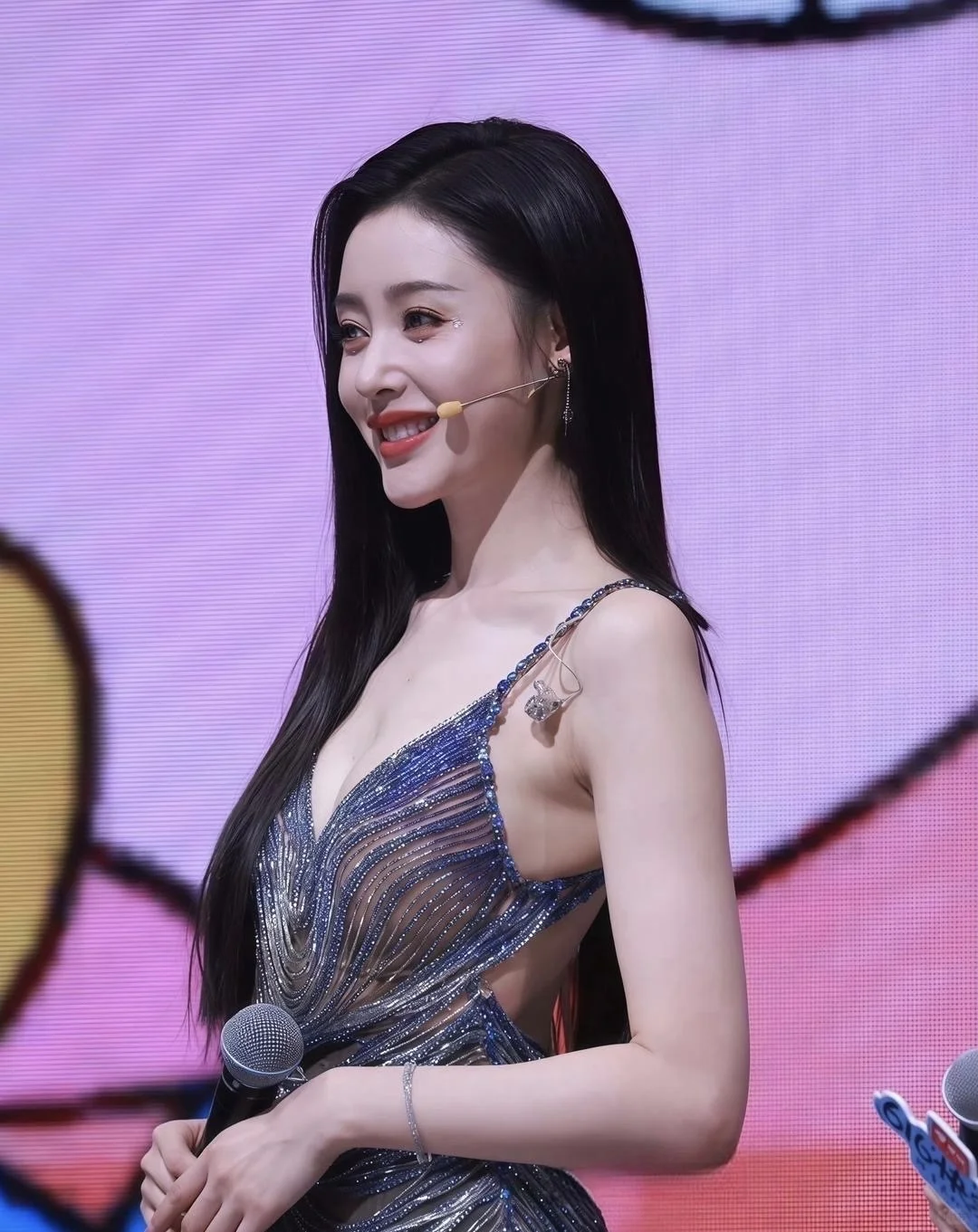 张天爱-姐姐美死谁了