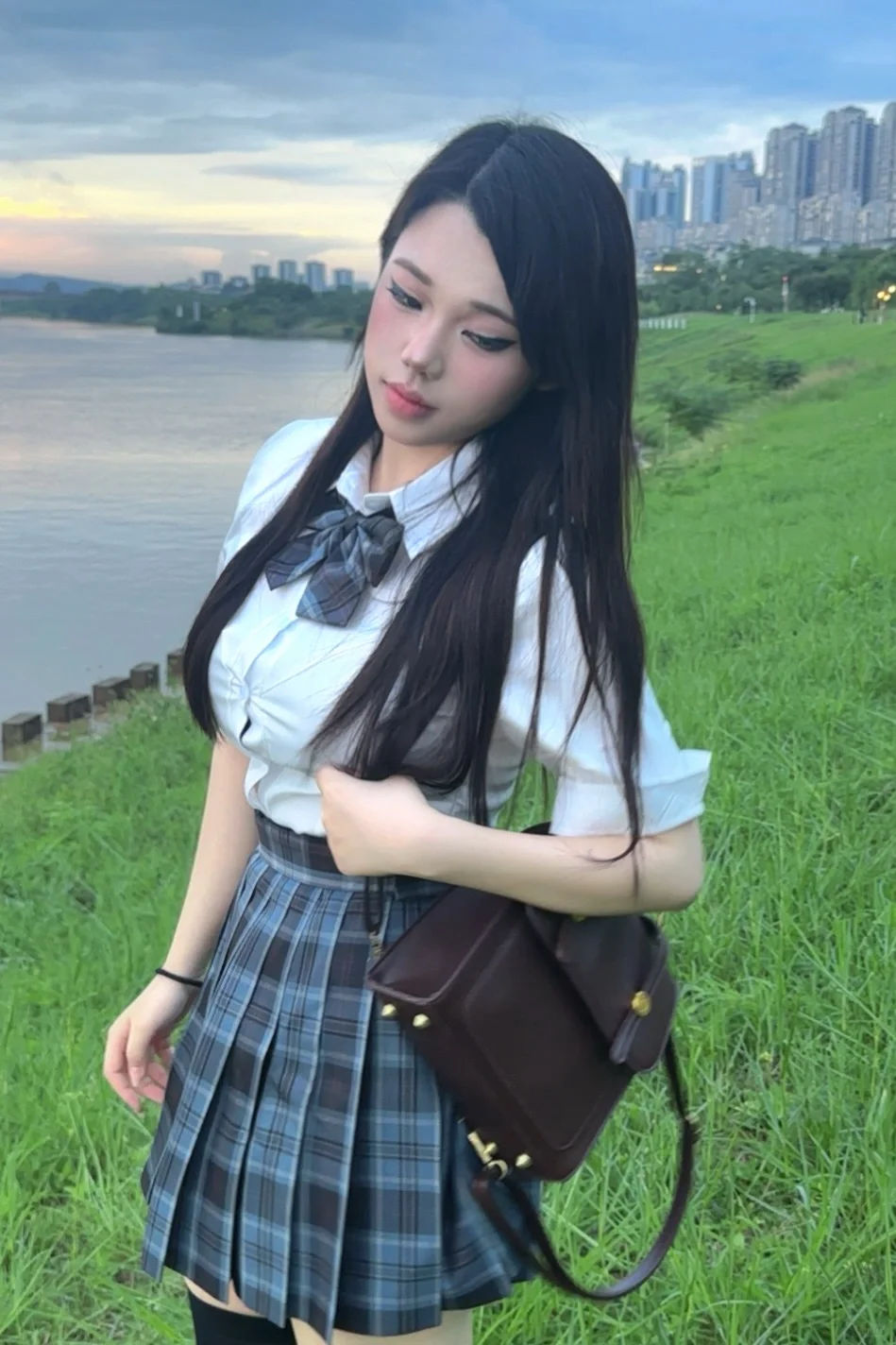 永远不会晴的阴雨天
