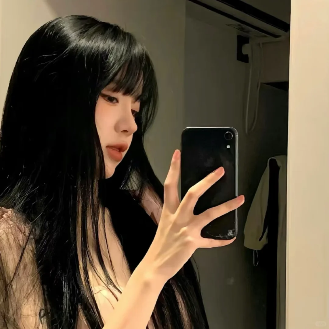 Manchi丨温柔女生头像