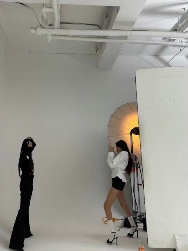 好牛的比例…好长的腿…
