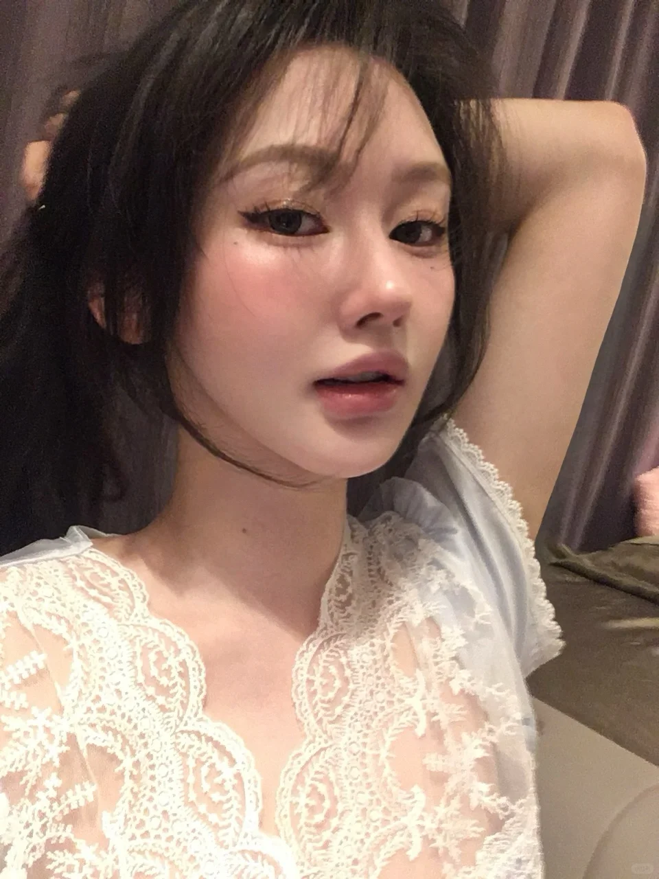 别人早恋我早睡 我是养生小甜妹.˃̣̣̥ᯅ˂