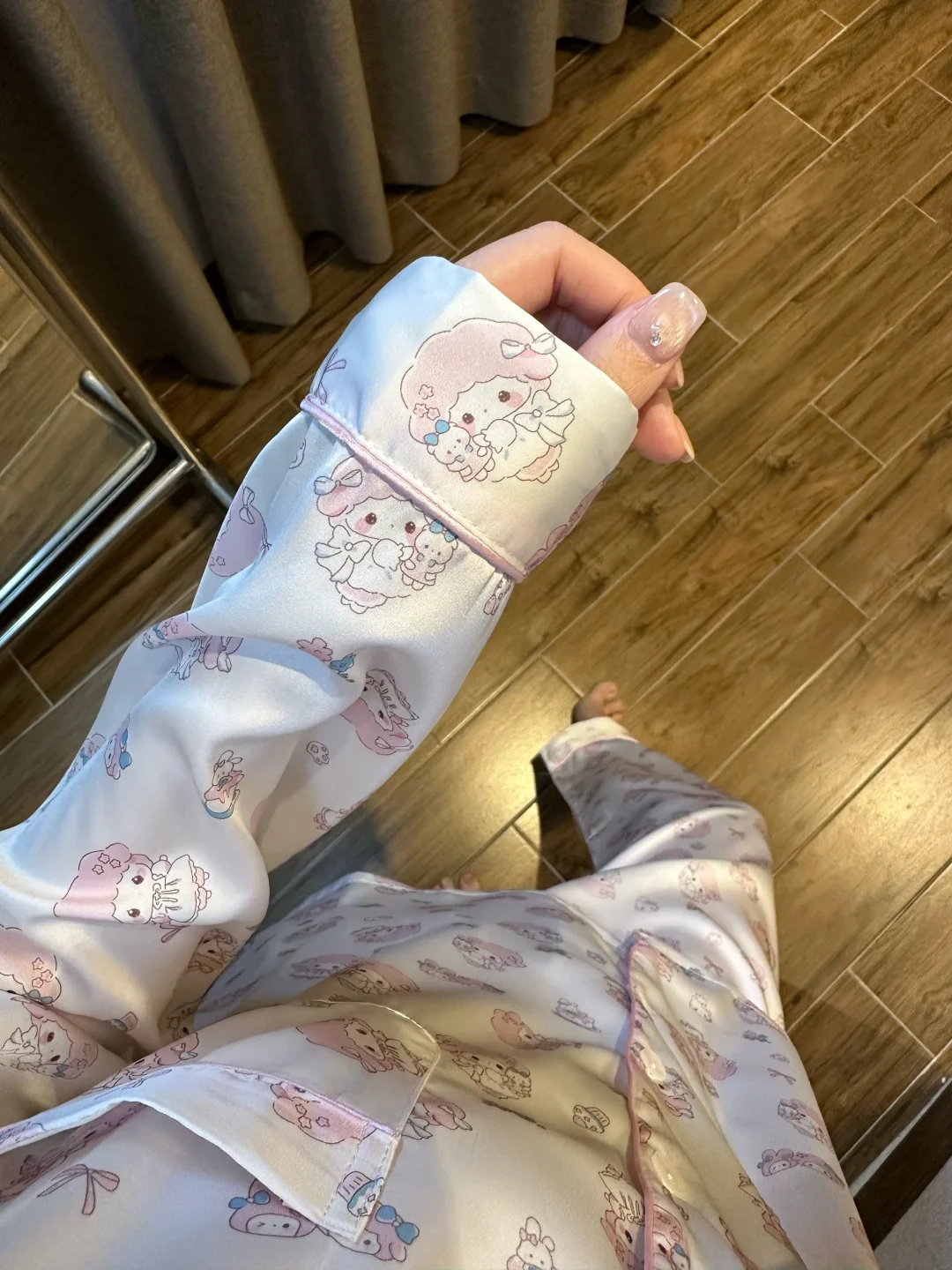甜妹睡衣分享被美乐蒂包围啦