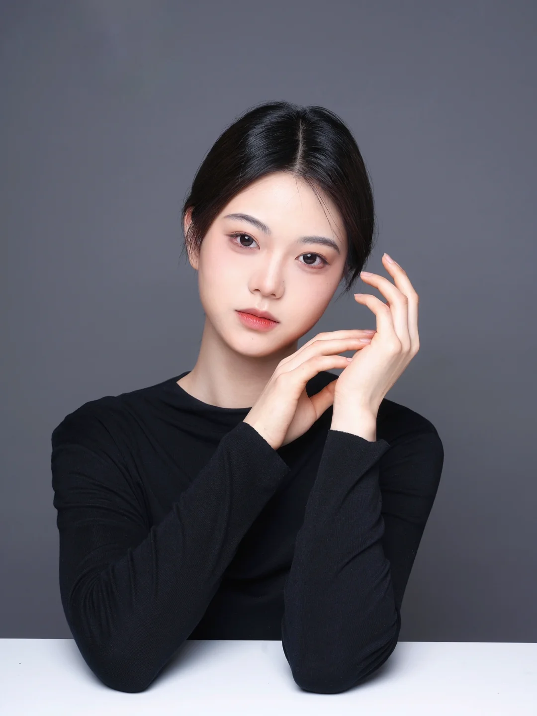 女大学生 清华严选版