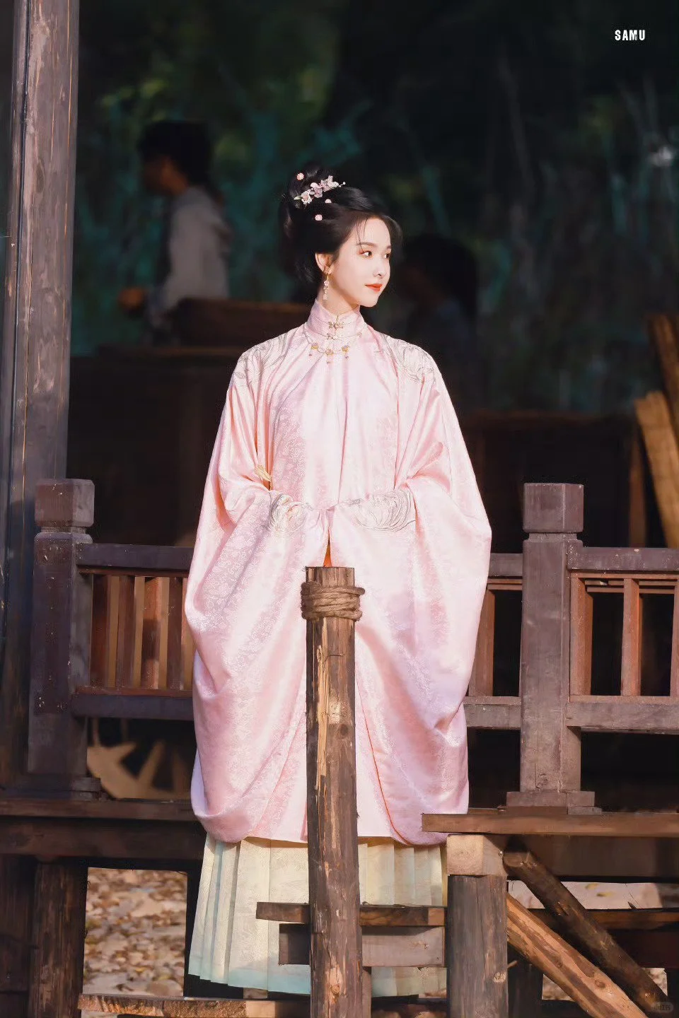 《贵女》神图️你见过这样的陈都灵吗