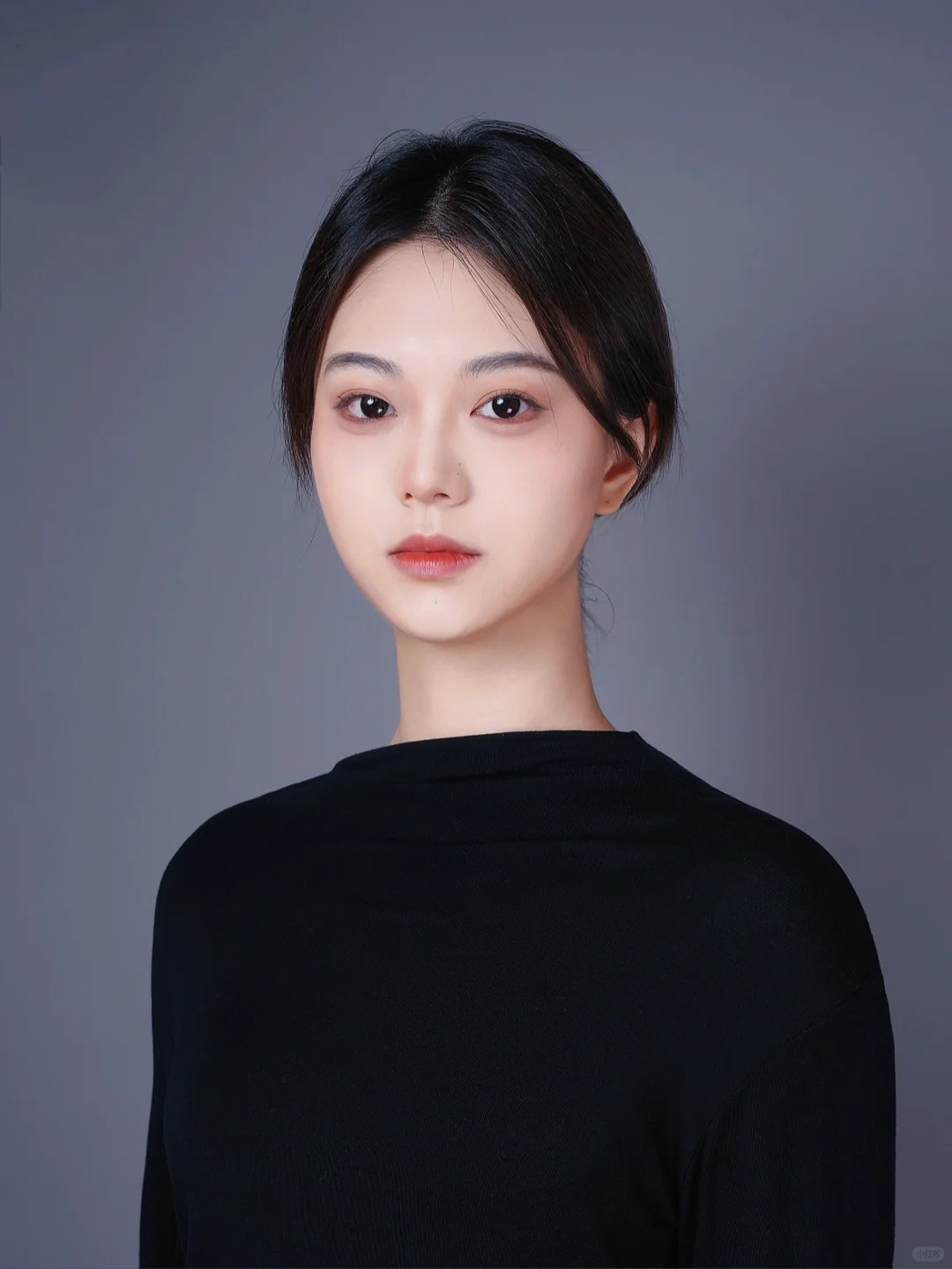 女大学生 清华严选版