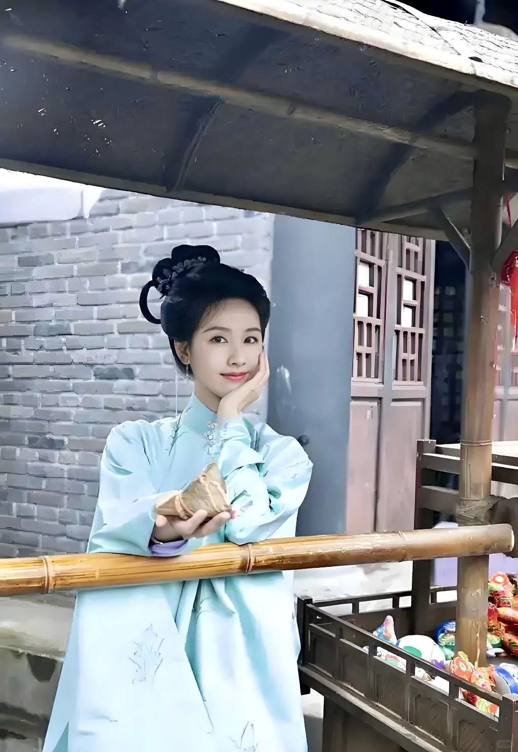 《贵女》神图️你见过这样的陈都灵吗