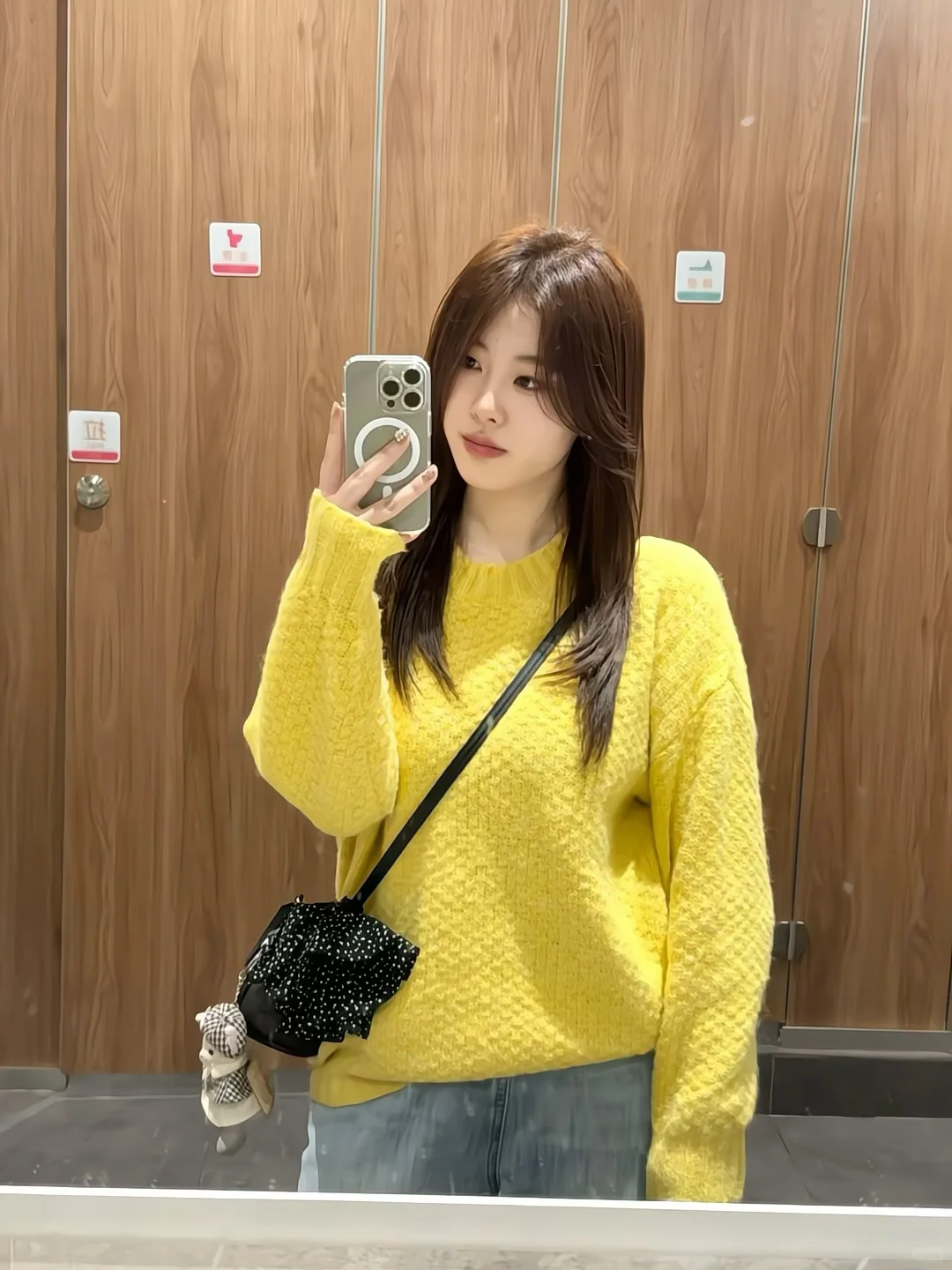 黄色毛衣也太春天了吧🌼～