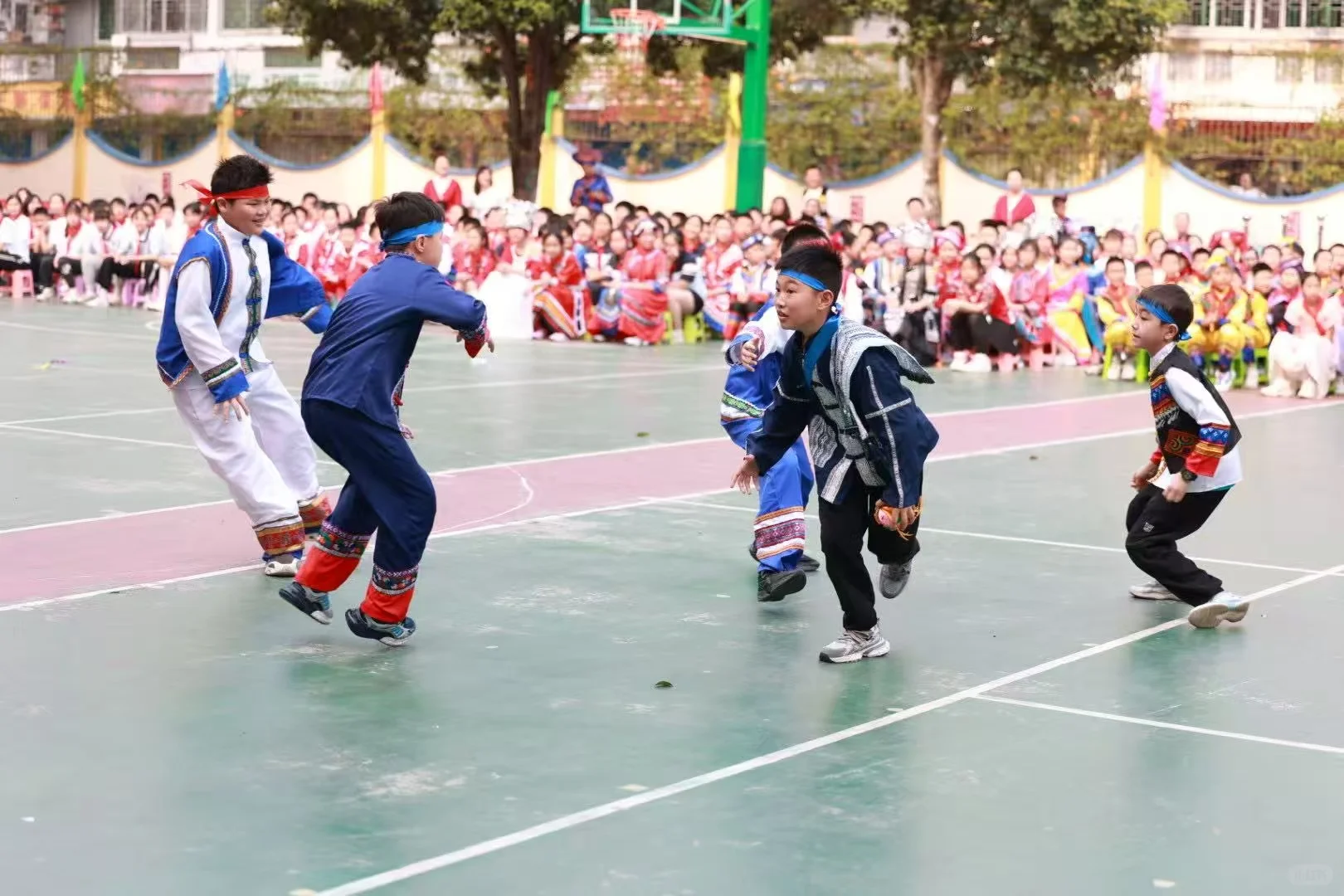 广西壮族三月三活动隆重登场
