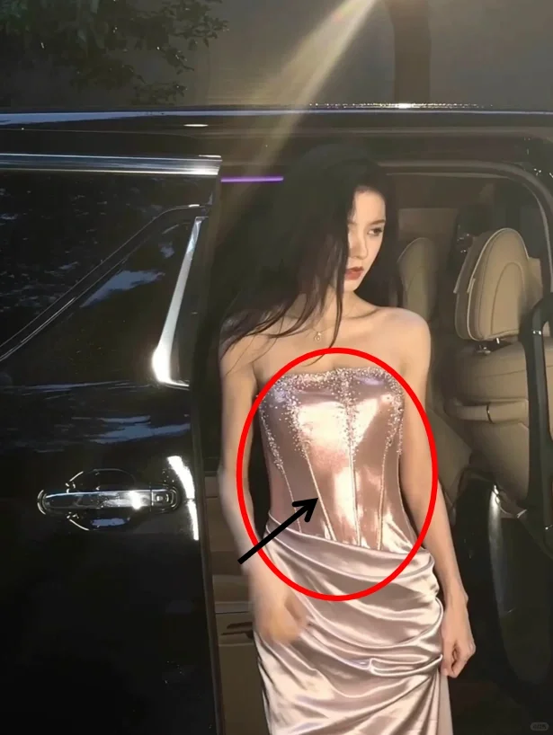 我k张予曦路人视角这么美的吗