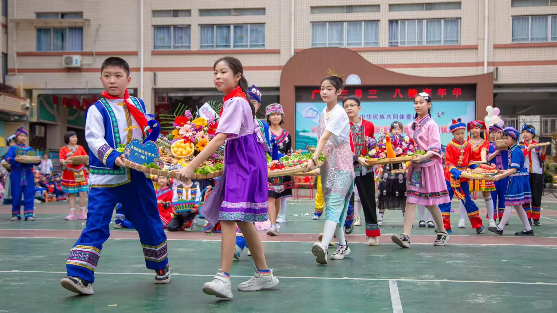 广西壮族三月三活动隆重登场