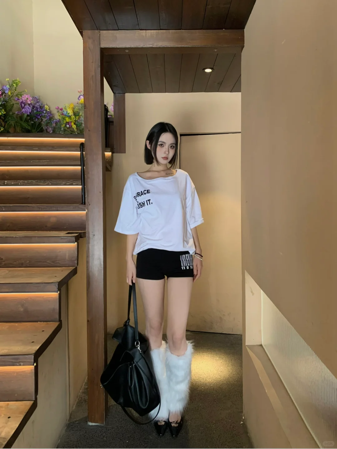 喜欢坏女人是吧 那我只好本色出演了