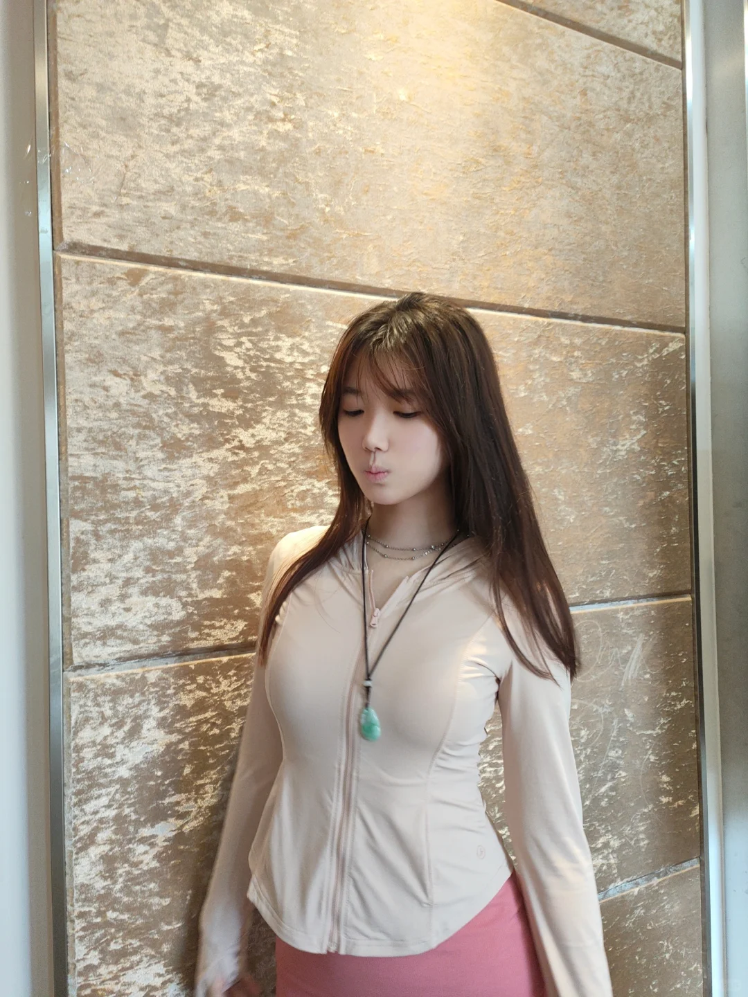 夏日女高穿搭