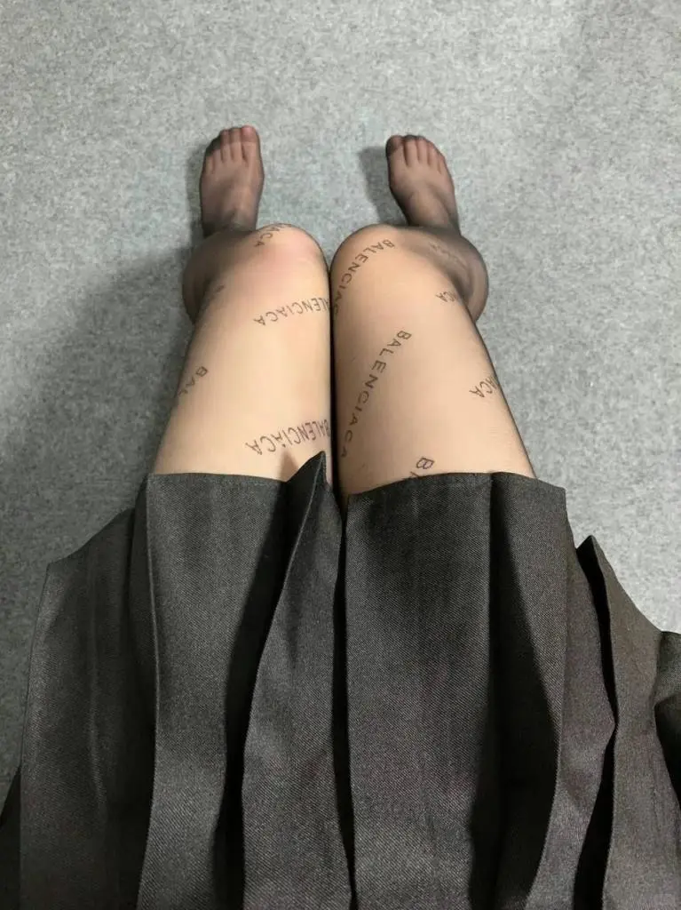 穿丝袜感觉真的jio，😃
