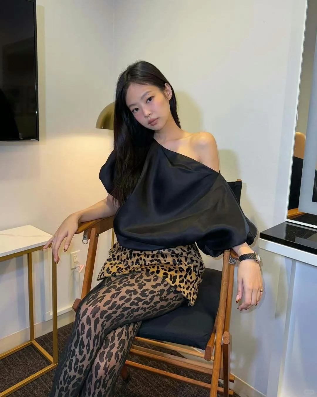 Jennie最新4套穿搭‼️每一场造型都好用心🥹