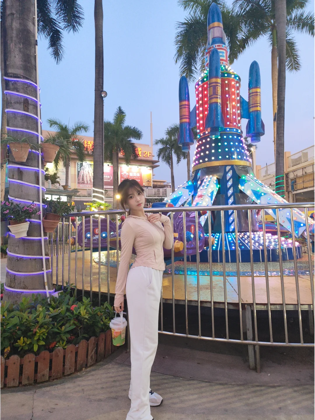 夏日女高穿搭