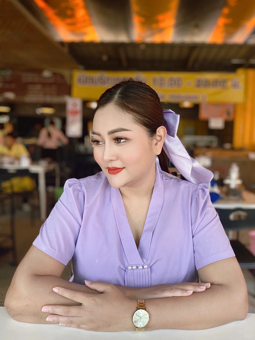 泰国女人天生美丽，因为她们是天使赐予的。