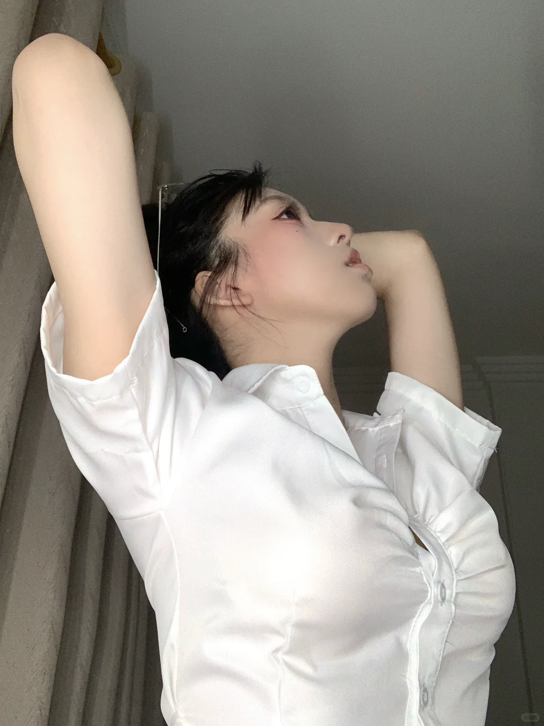 高智姐感照姿势分享❗️居家拍大片