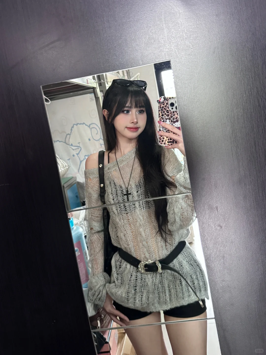 167 92｜镂空罩衫➕热裤真的好辣🥵