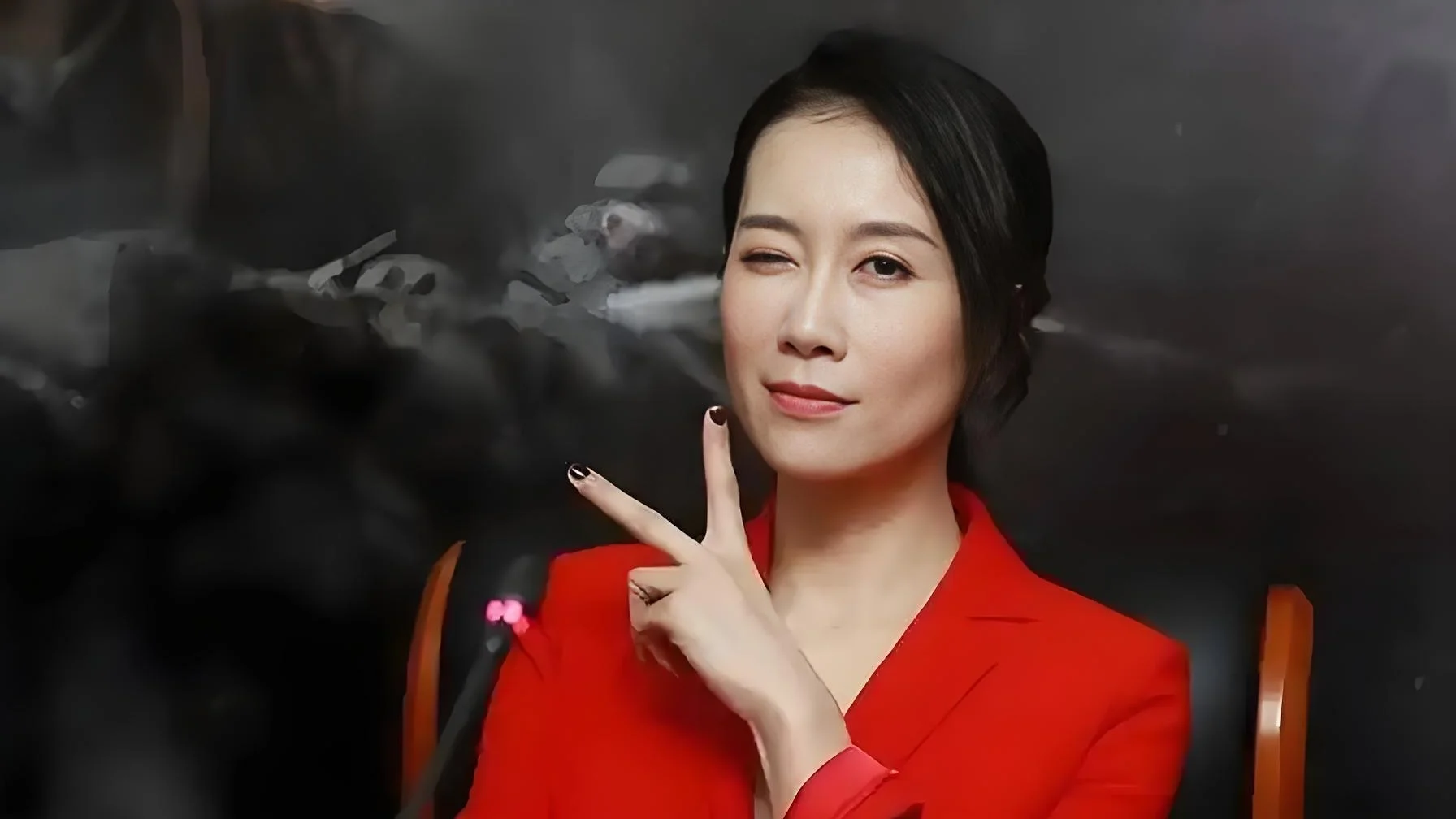 戏里疯癫主母，戏外幸福人妻：温峥嵘的隐婚