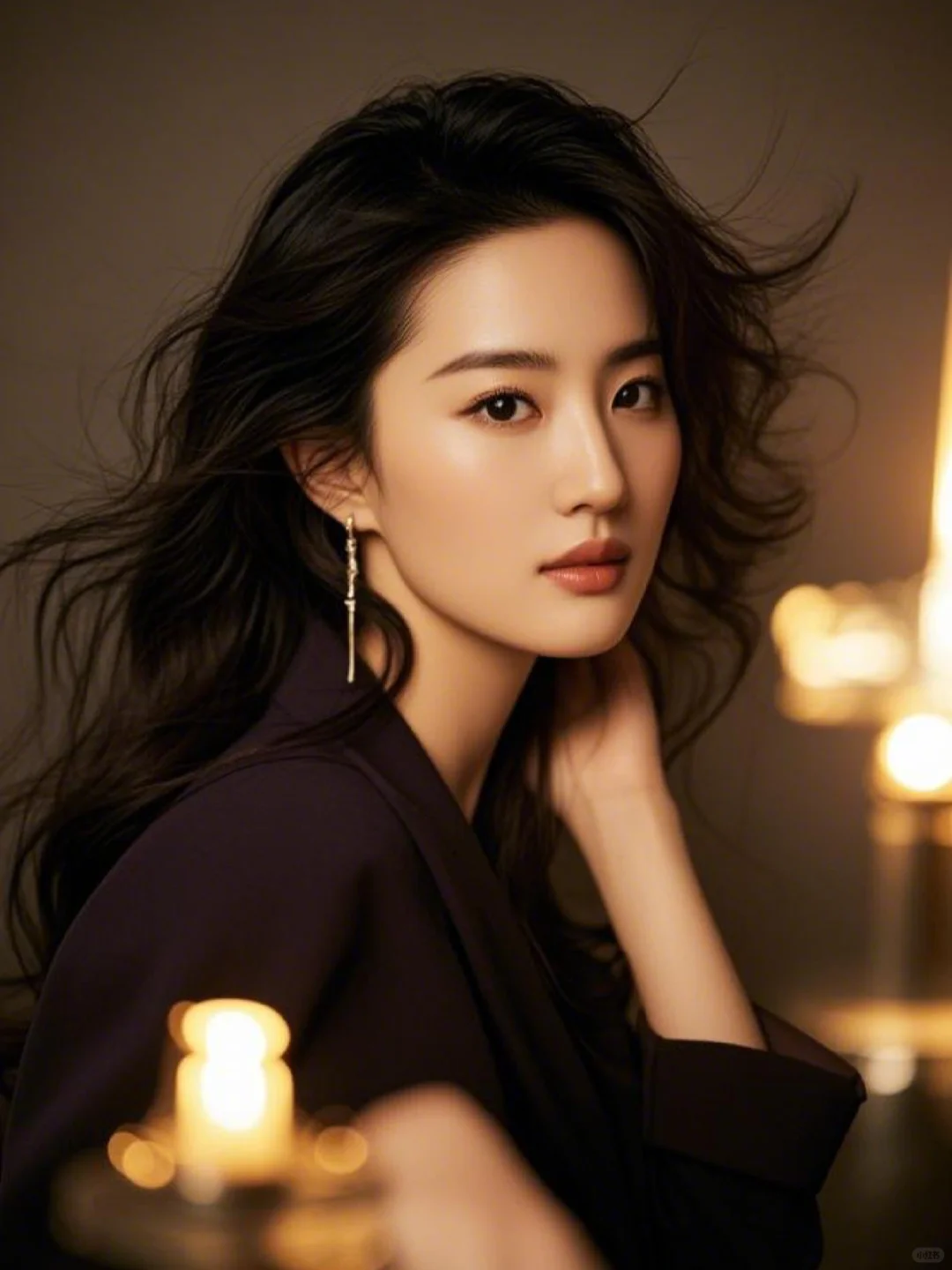 氛围感美女肖像写真职业形象照，AI头像定制
