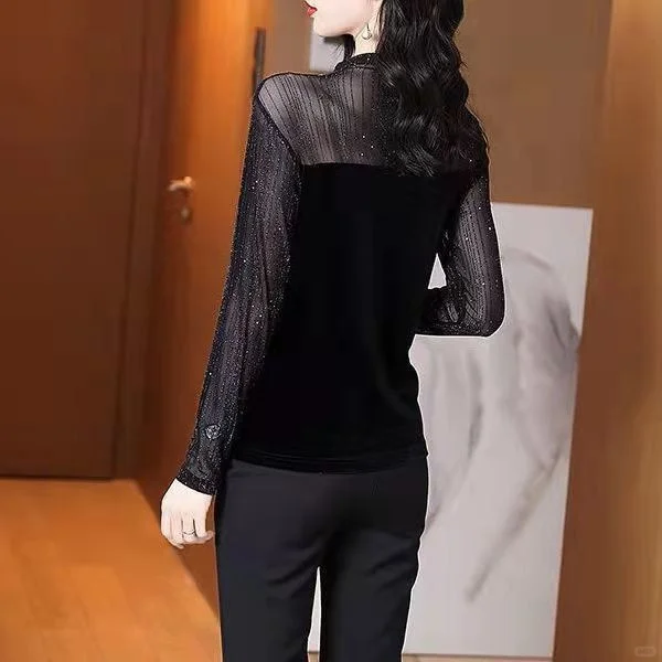 秋冬必备灿灿蕾丝打底衫