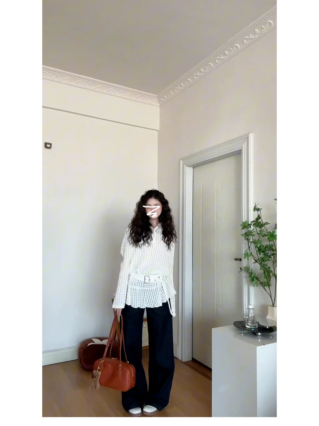 春季镂空蕾丝荷叶边针织连衣裙子女2025
