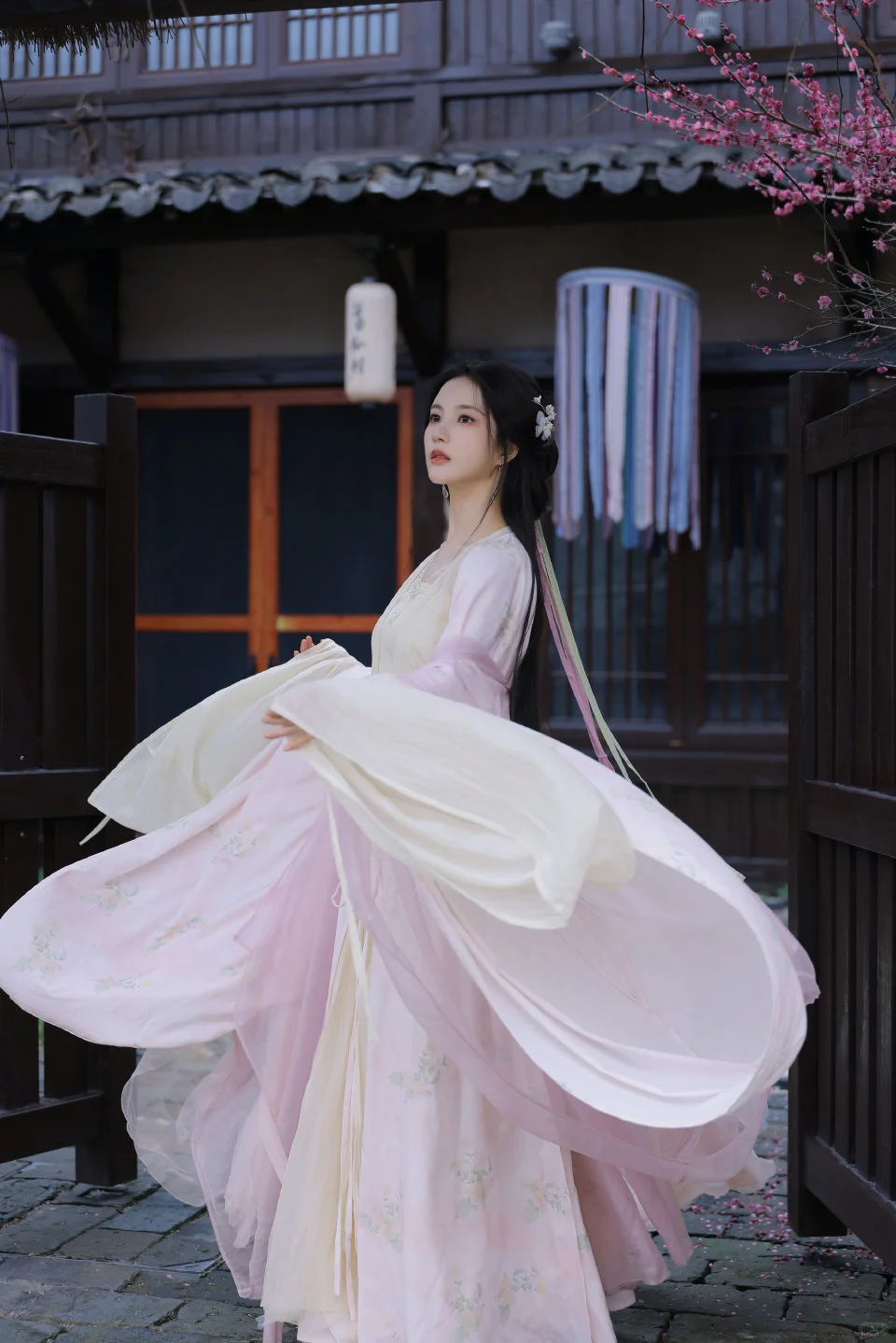 “人面桃花相映红”我看到仙女下凡了！