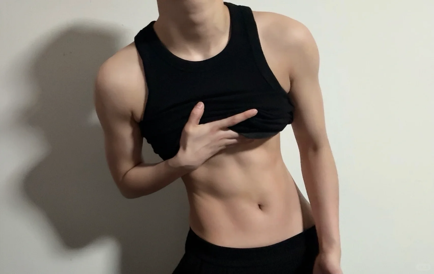 女生自然增肌