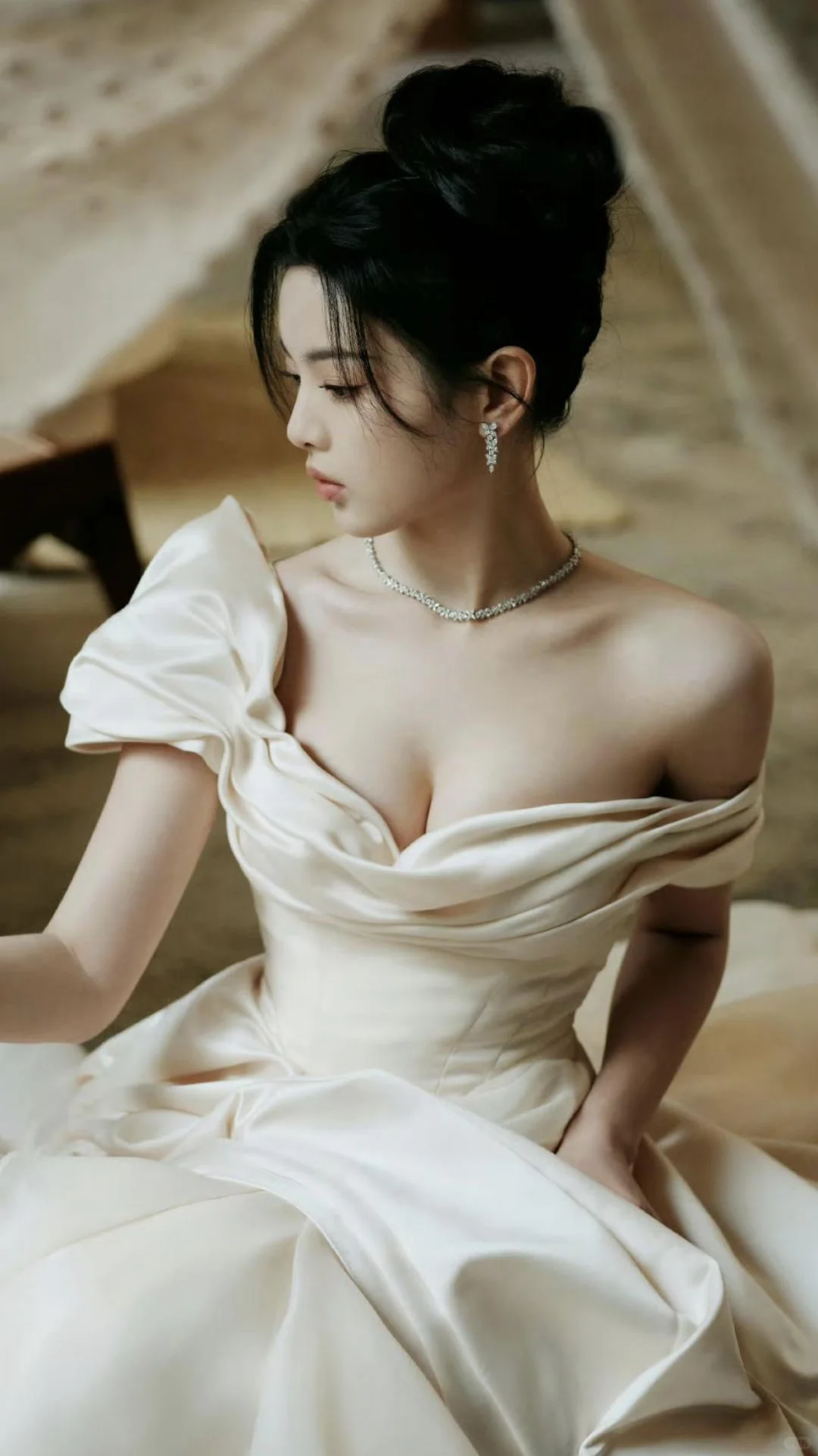 杨超越┆性感写真集，美出高级感