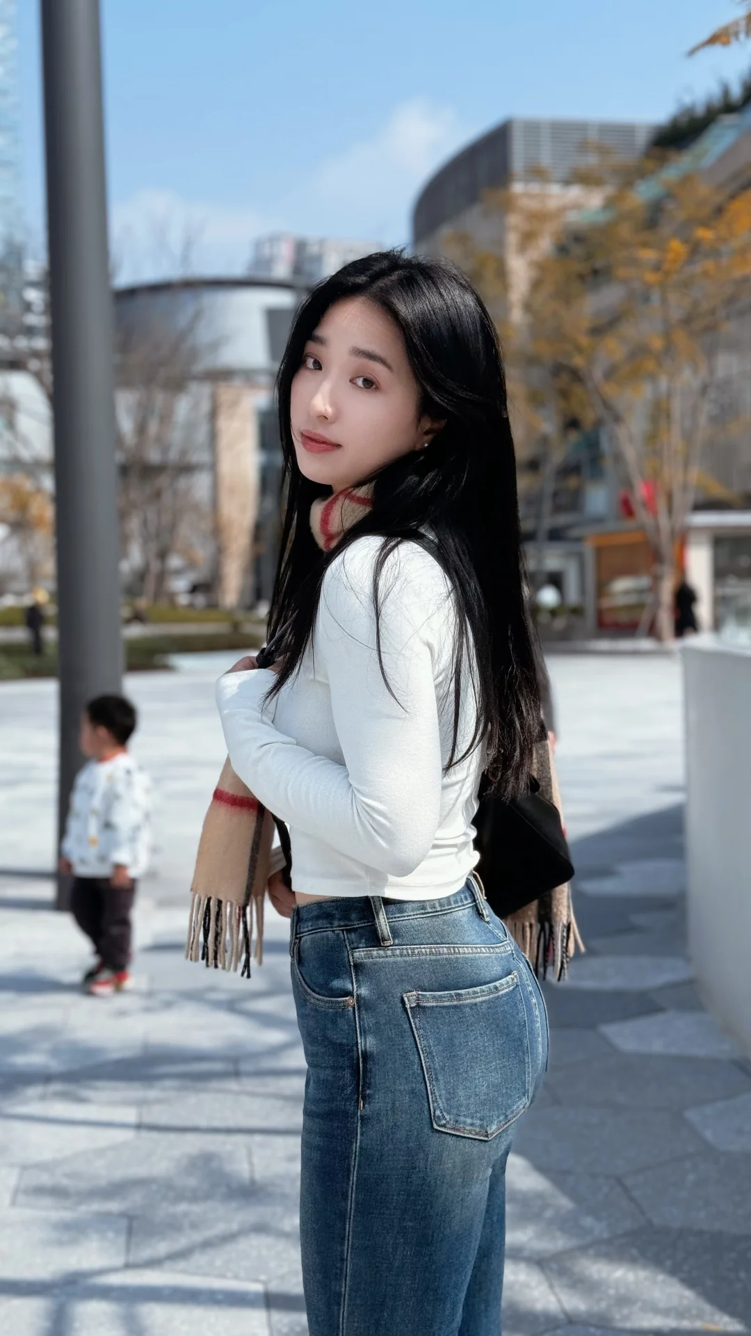 高161cm，重58KG，微壮胖体型