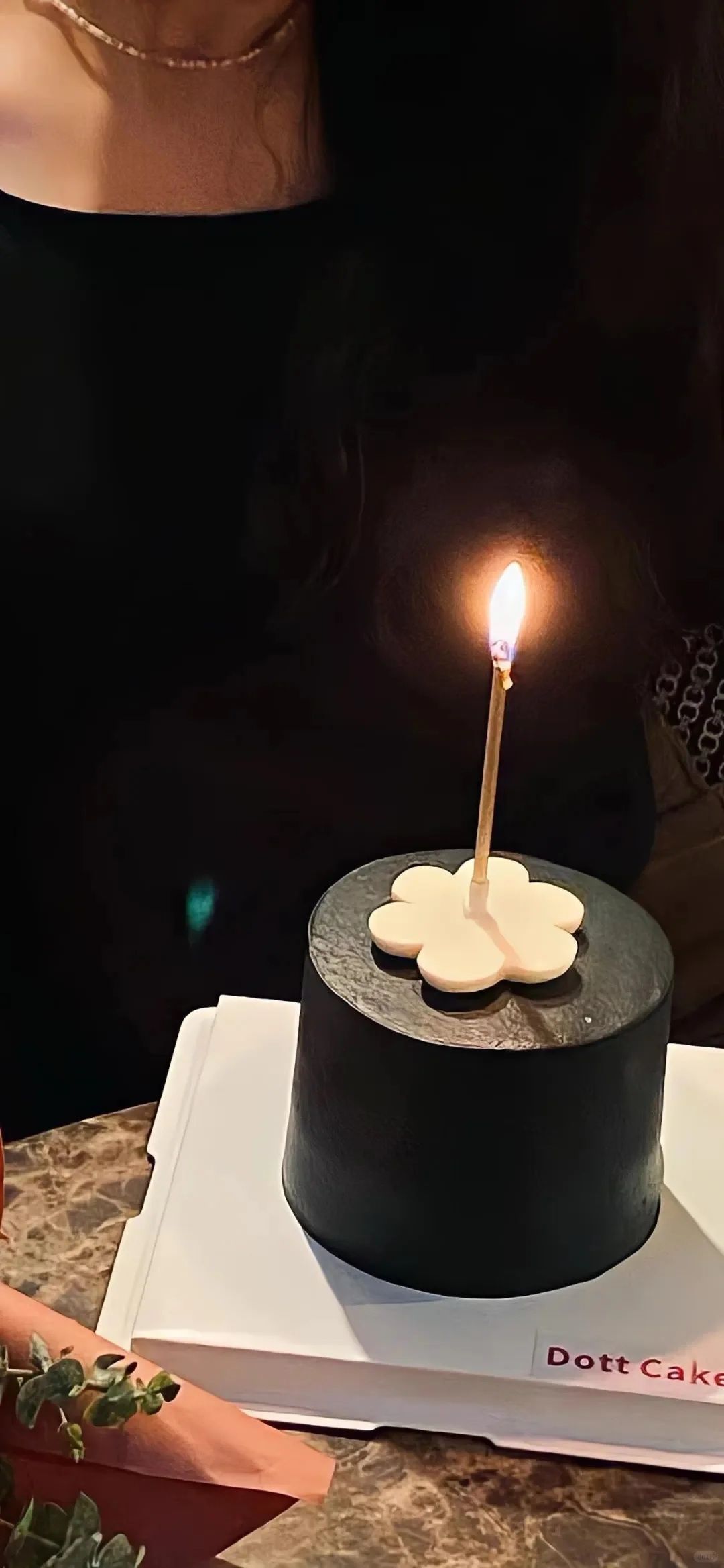 壁纸｜一期深颜色的高级壁纸