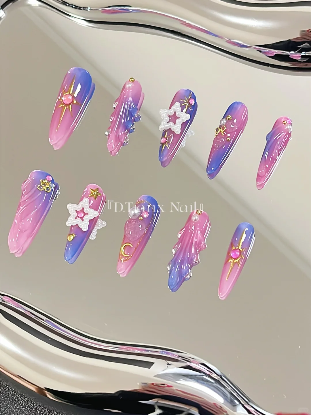 ·指甲上有调色盘春夏甜辣风美甲穿戴甲