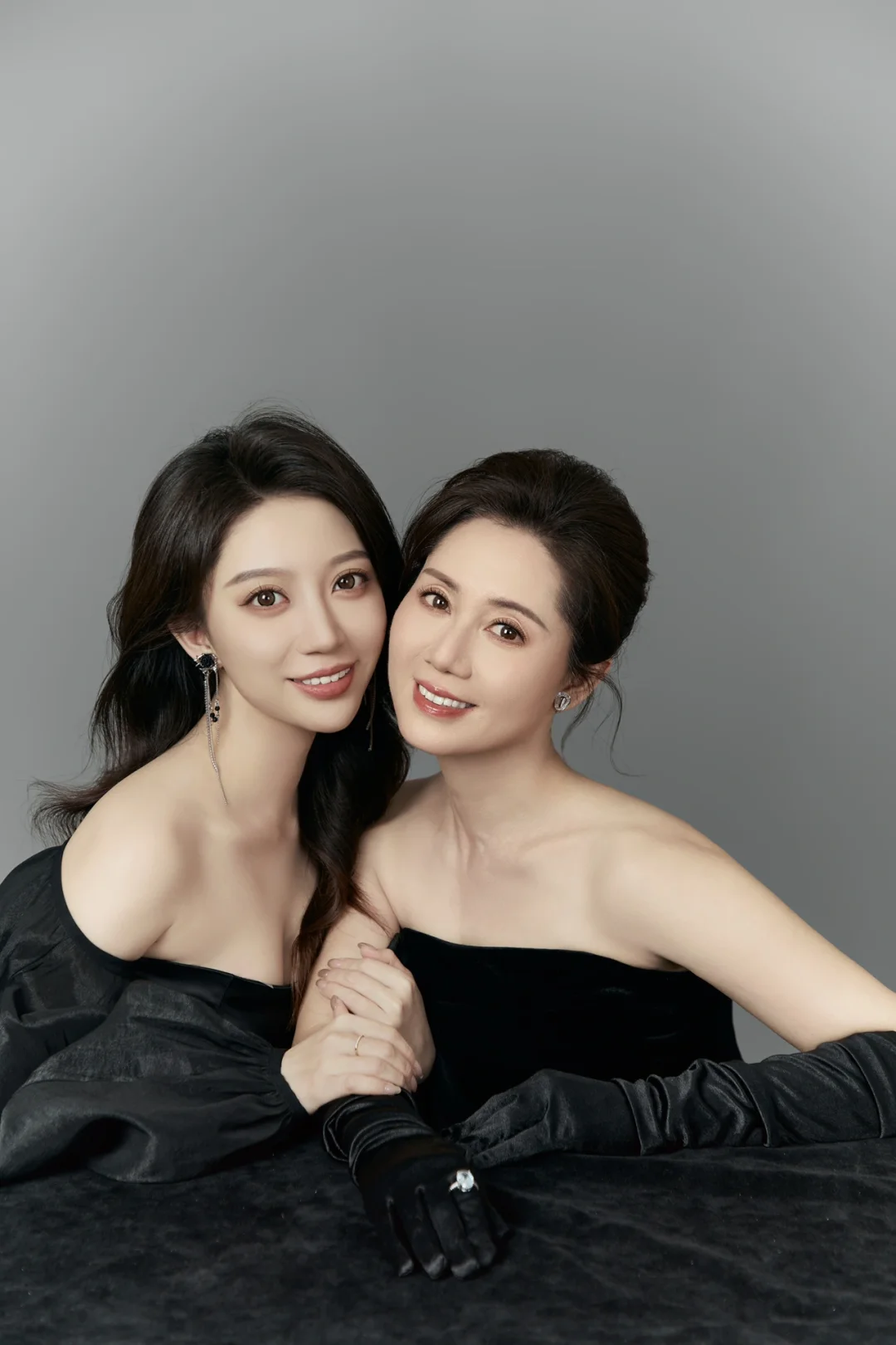  和妈妈的海马体母女照