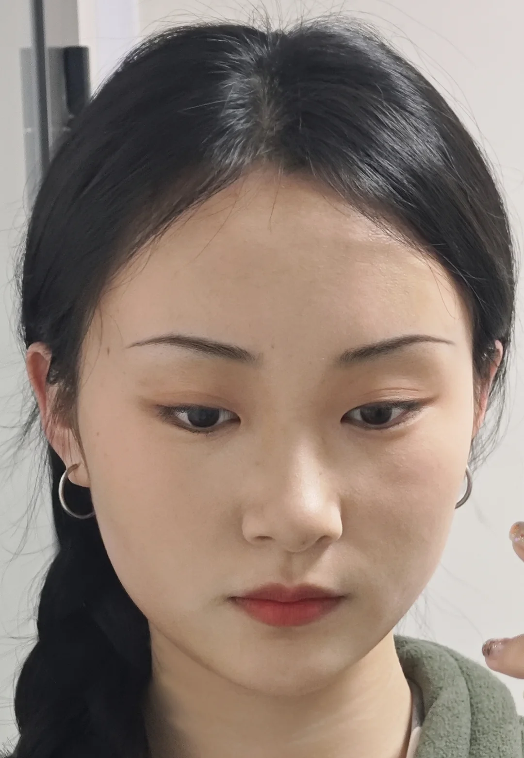 其实扁平脸没必要追求立体度