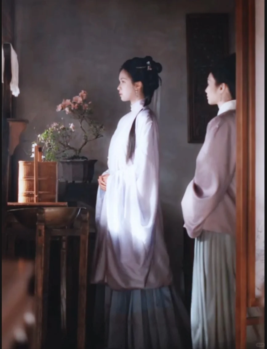 🌸陈都灵古装路透美到窒息！这才是惊鸿仙