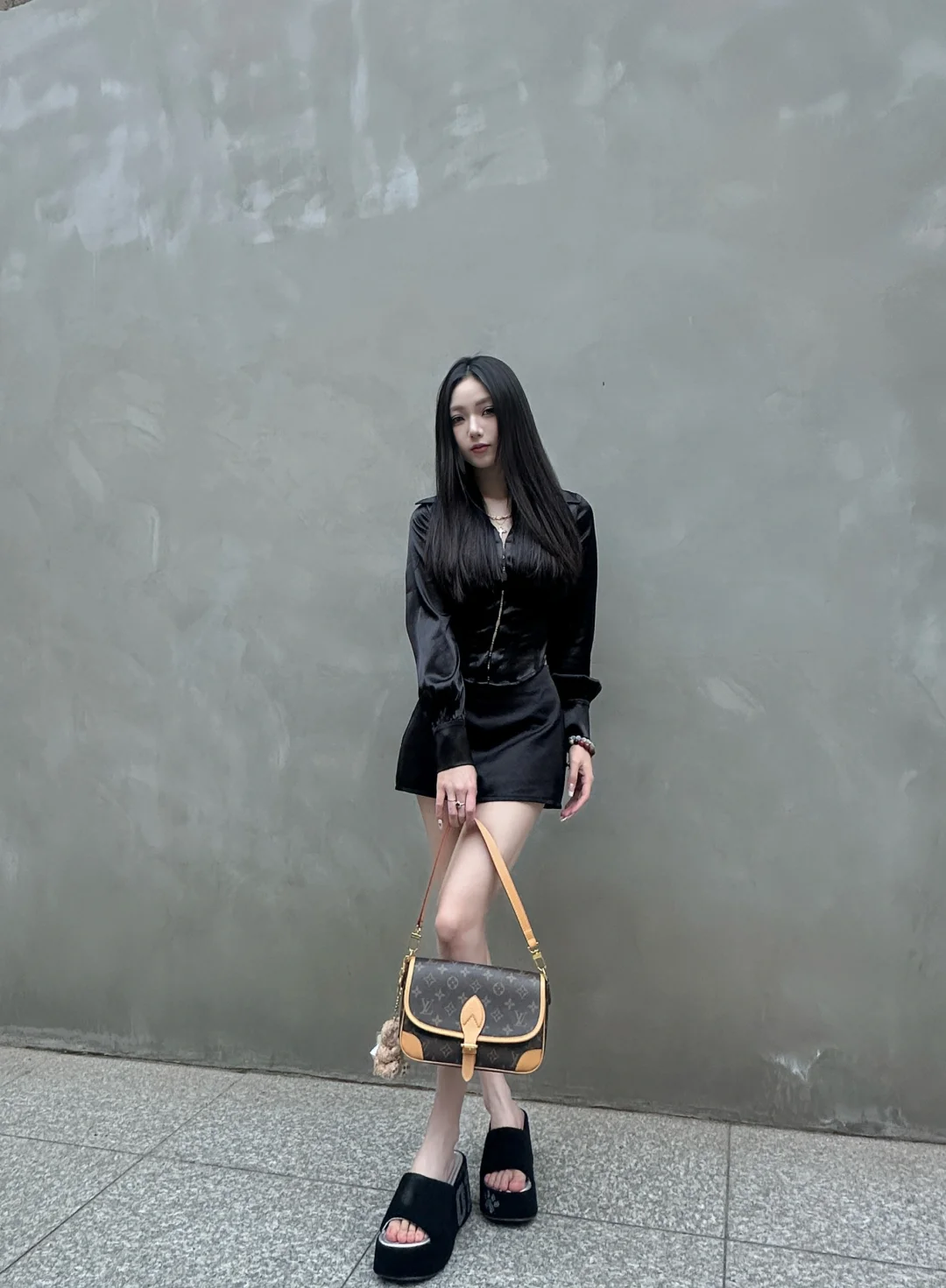 黑长直 姐的舒适区