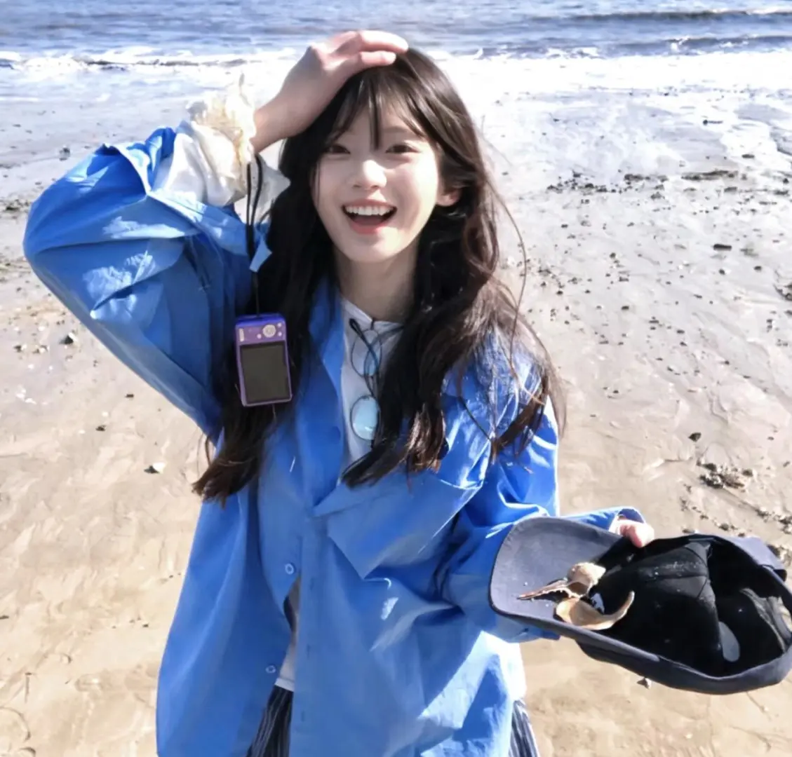 幸好爱是小小的奇迹女生头像