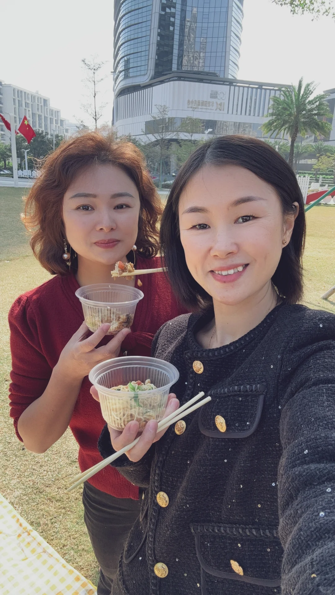 一群宅在家里也能燃烧卡路里的女人！