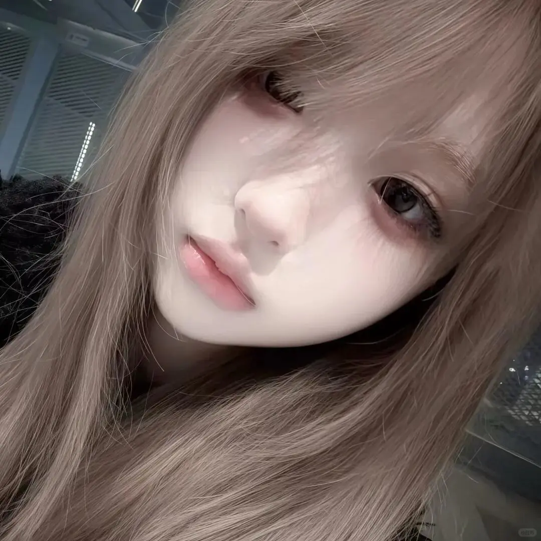 女 头 | 天真