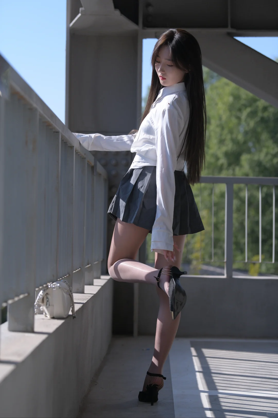 街拍：做最亮眼的春夏JK女孩