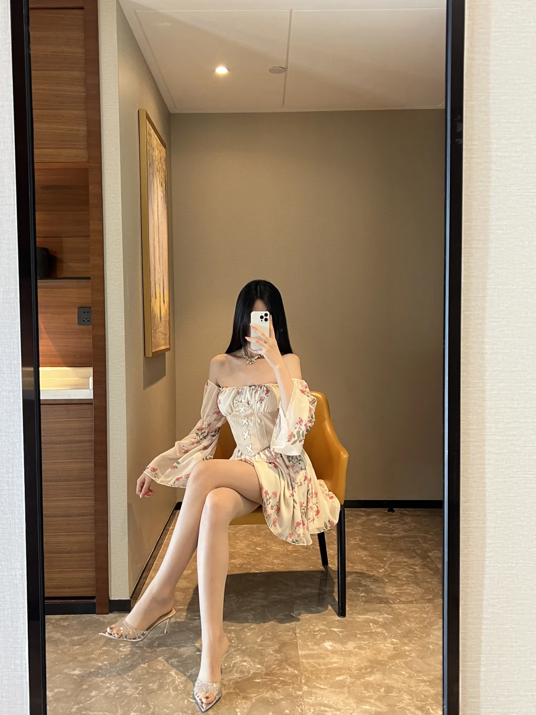 浅春无瑕美腿的小秘密居然是！