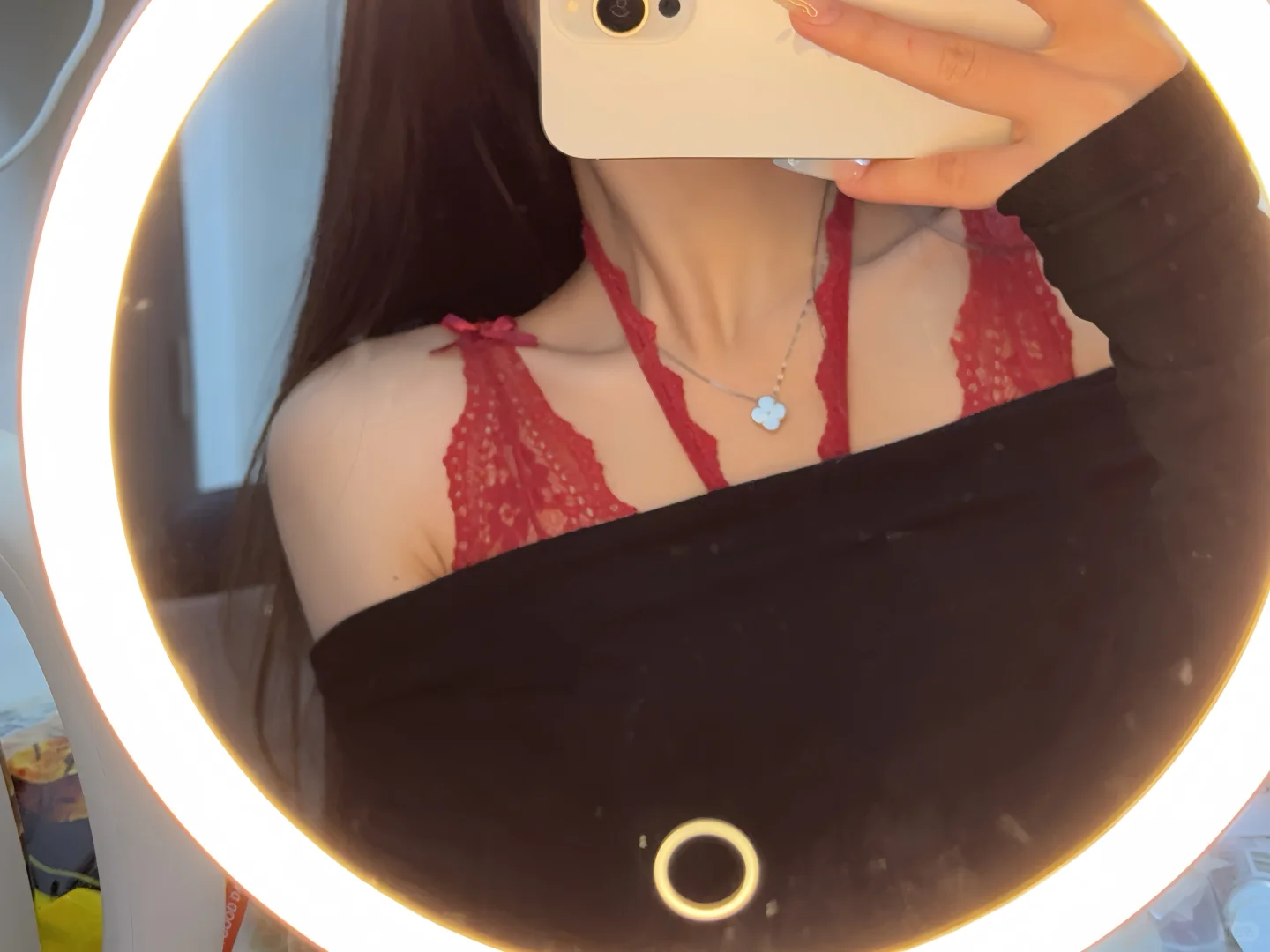 谁还没穿过红色内搭的我真的会伤心的好吗！！