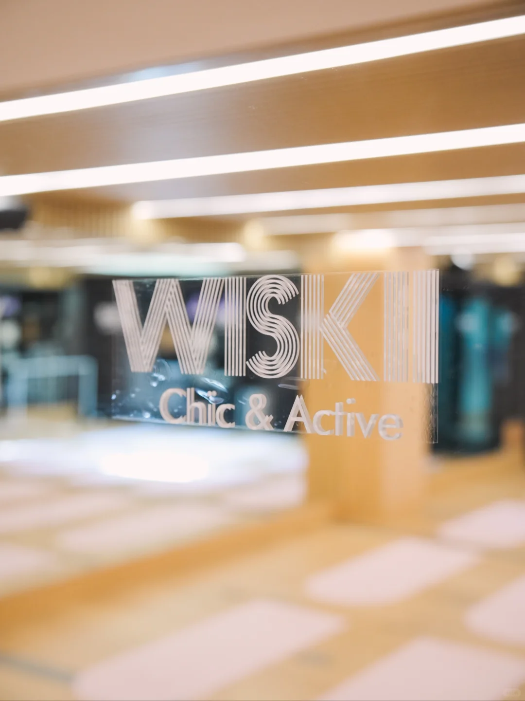 WISKIIClub社群摇人📣来线下和辣妹们一起玩