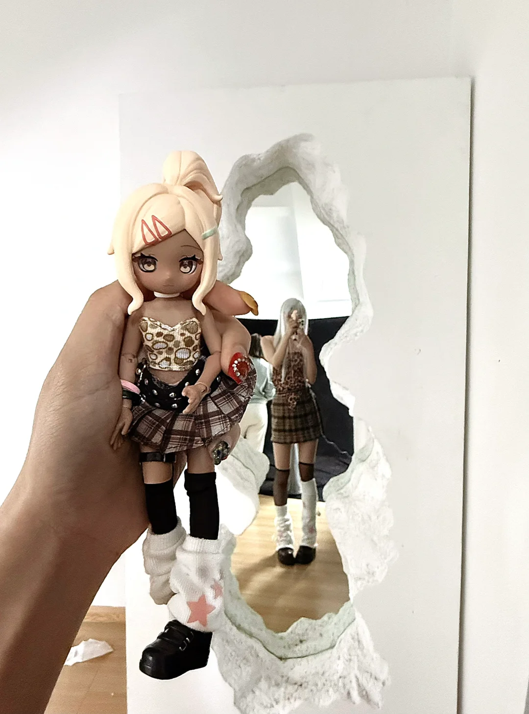 🥺她突然凑近问我