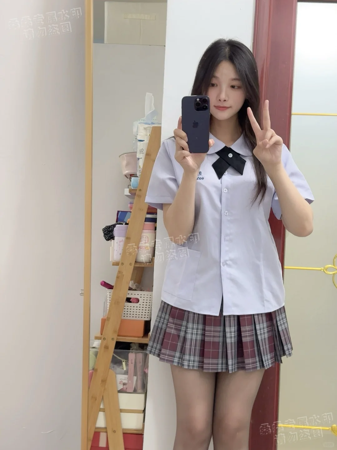 扎进去还是放外面？
