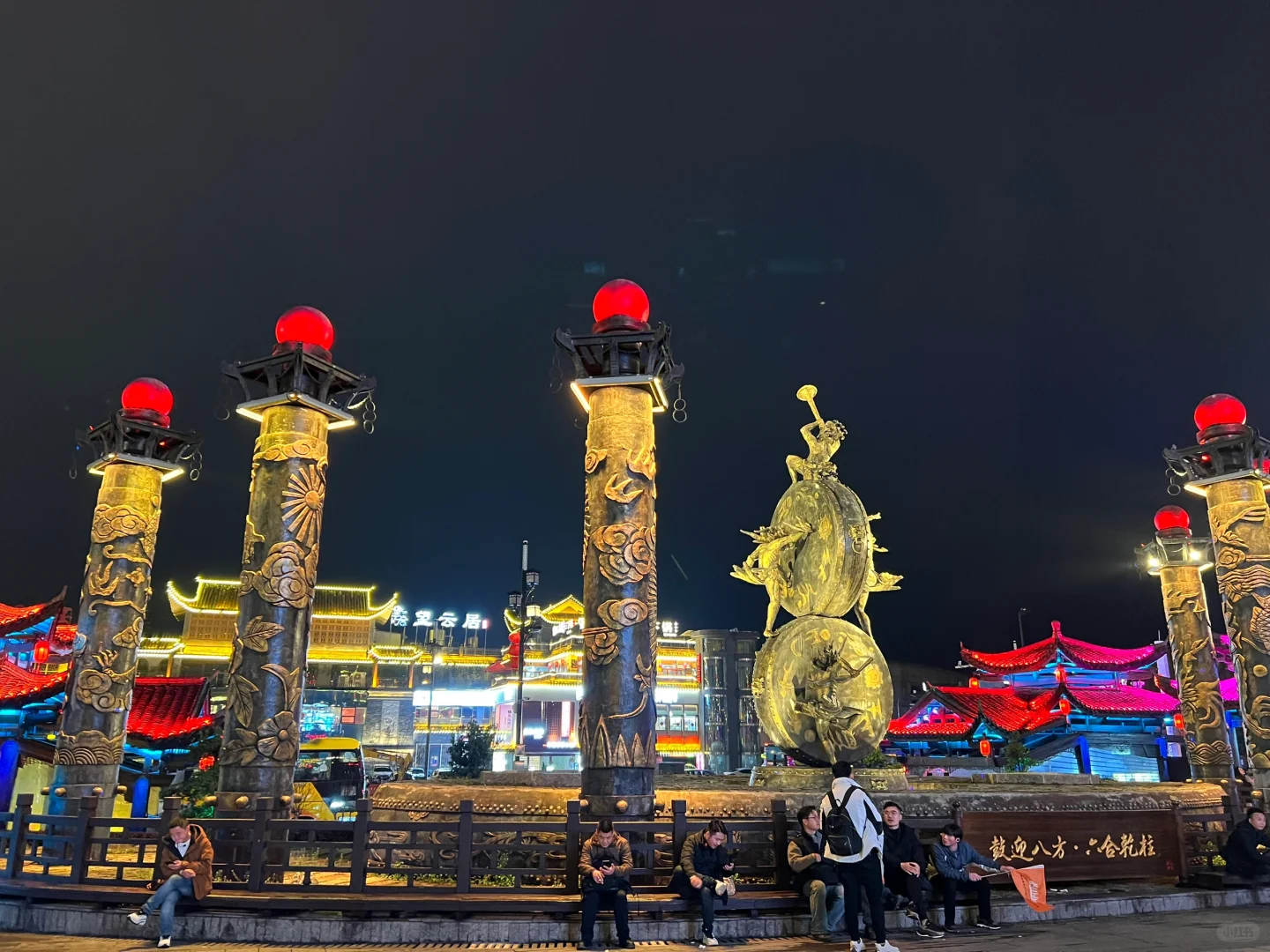 魅力湘西，沉浸式体验土家风情