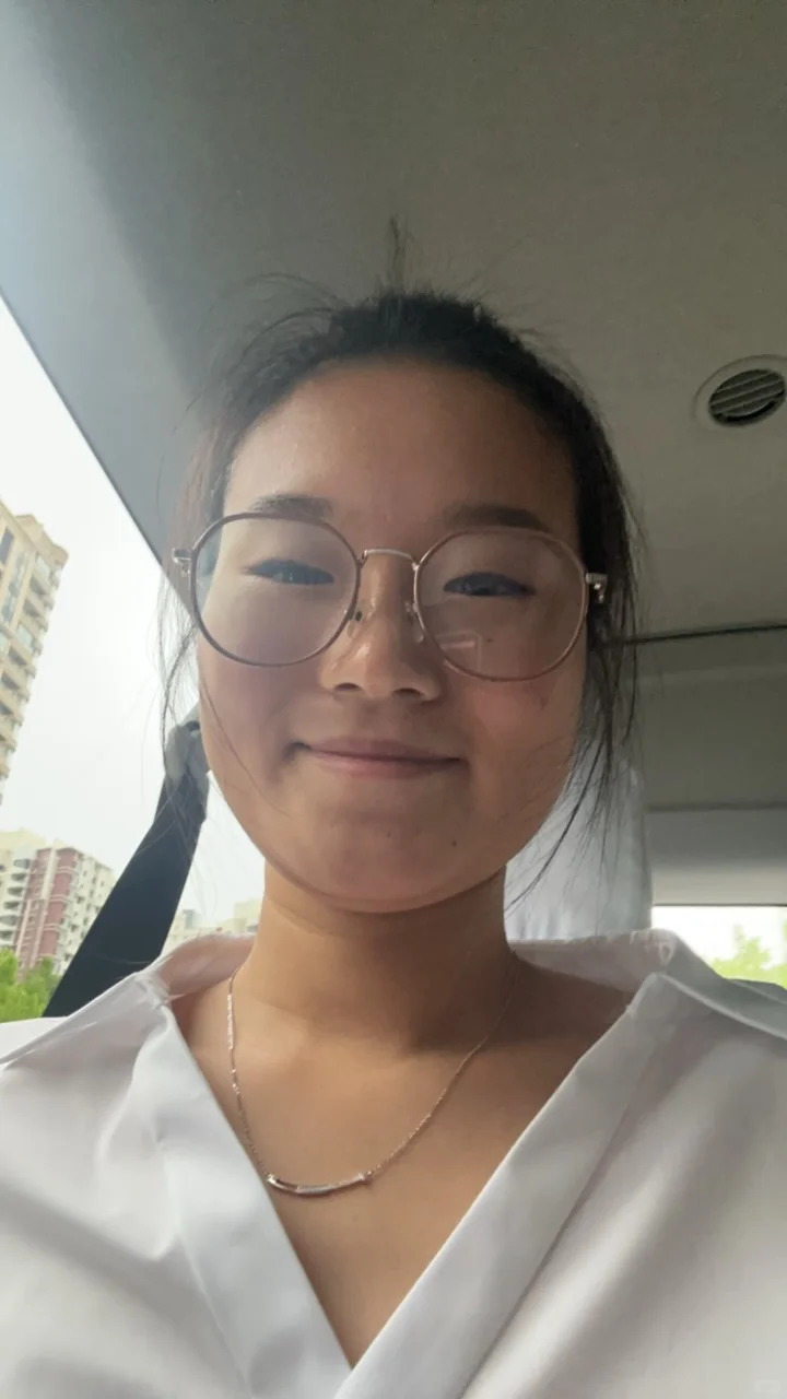 第一次跟老板出差 被说形象不成熟