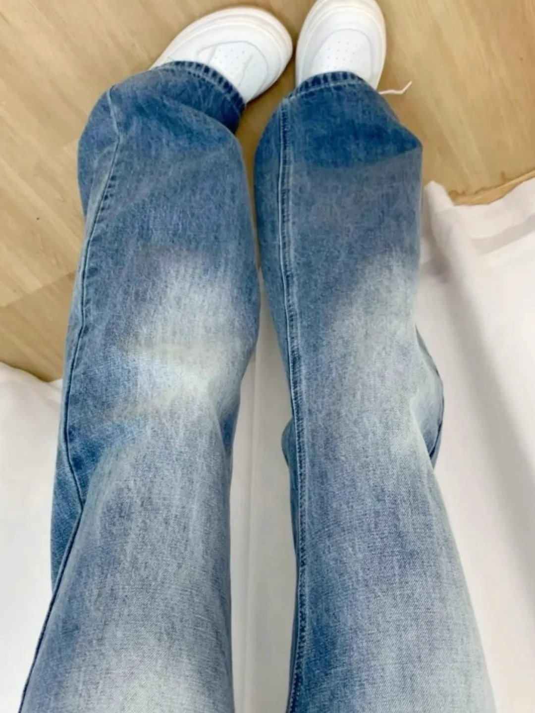 被这条裤子硬控住了！好显瘦的窄版直筒！?
