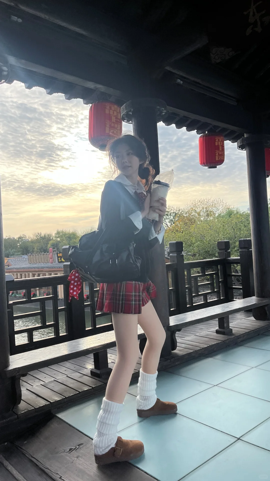 大师，像我这样的屌丝也能穿jk吗