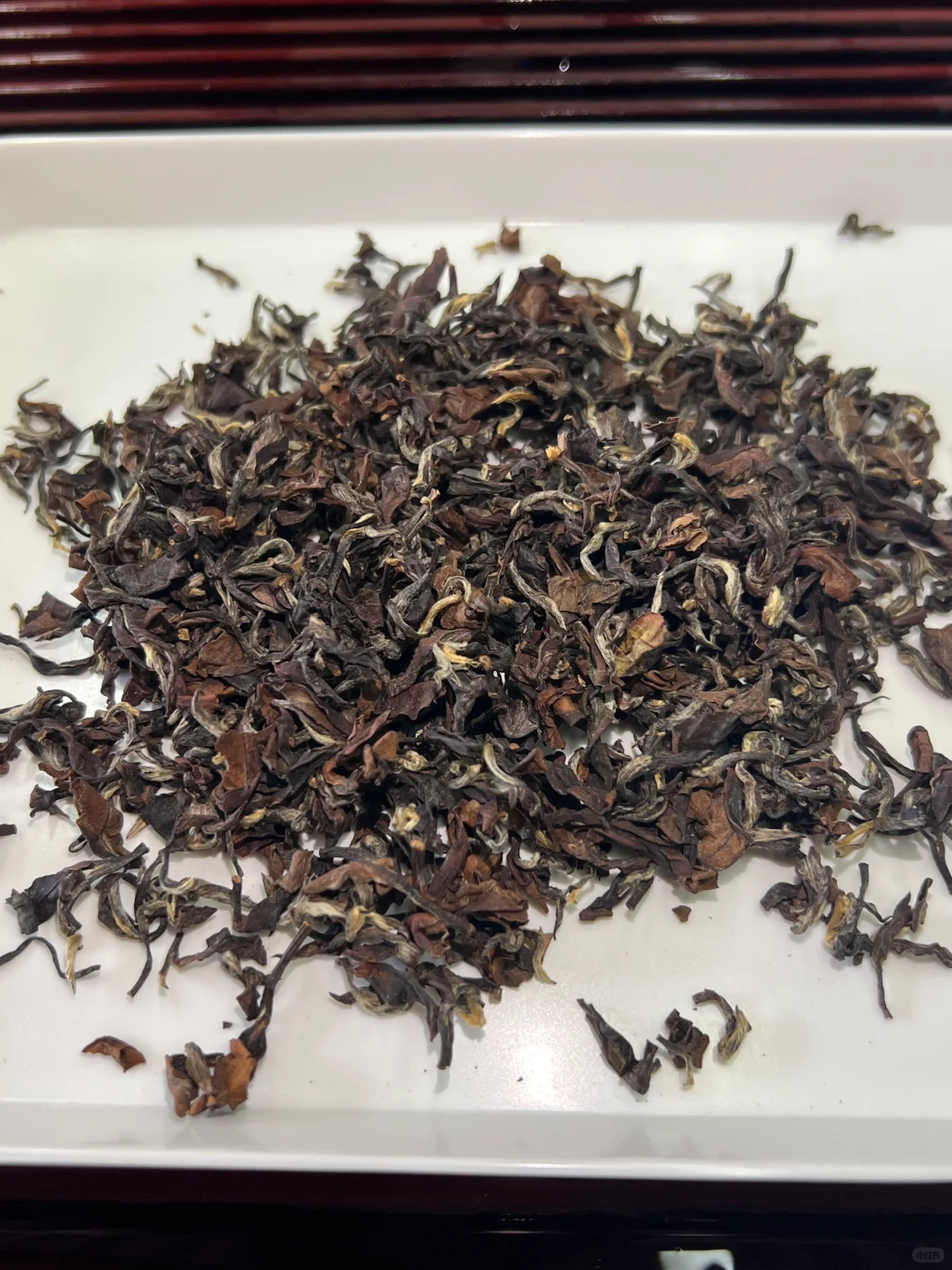 ?东方美人茶咬出来的香味?神奇的大自然